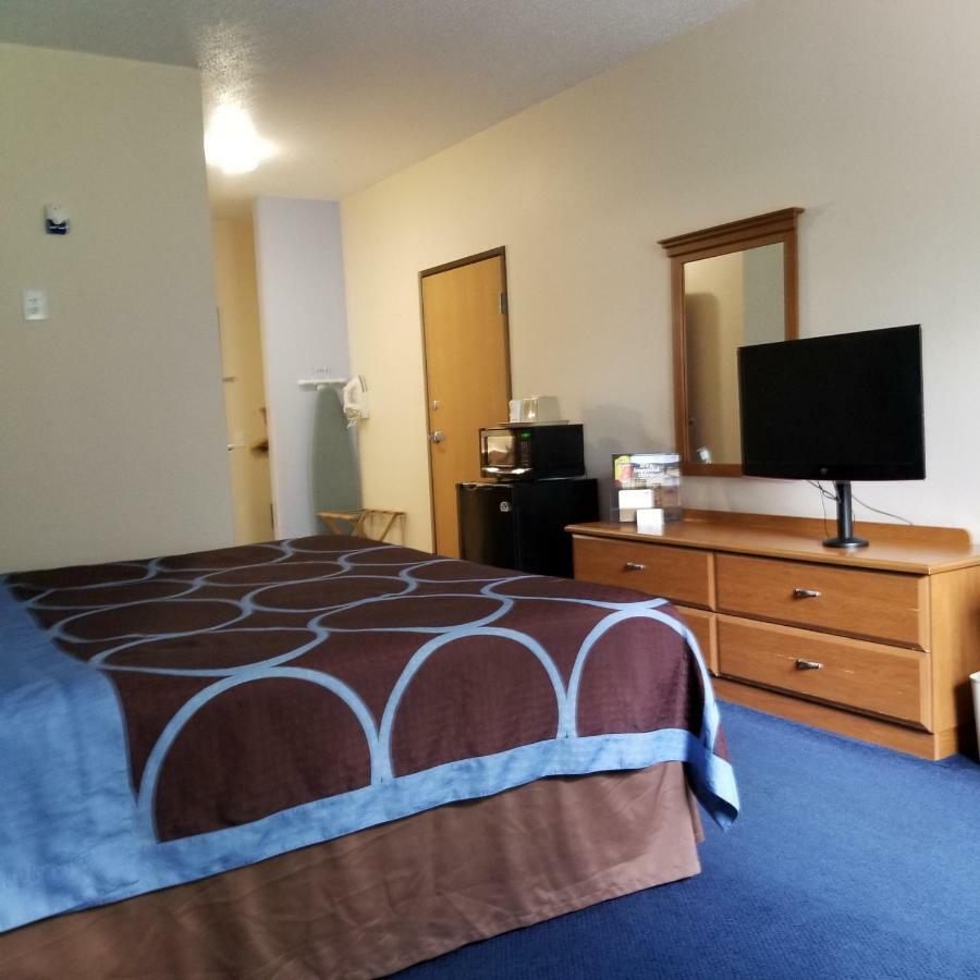 Super 8 By Wyndham Cobleskill Ny Exteriér fotografie