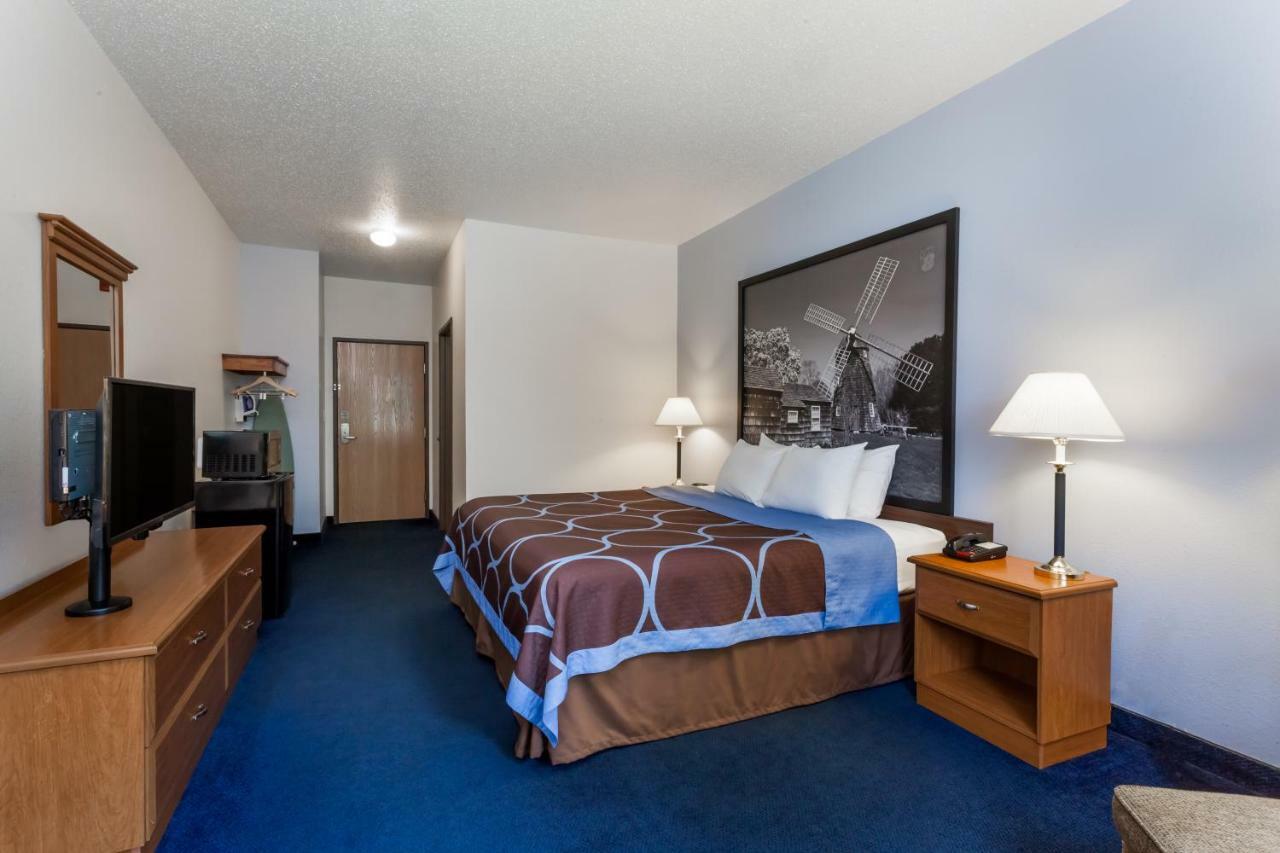 Super 8 By Wyndham Cobleskill Ny Exteriér fotografie